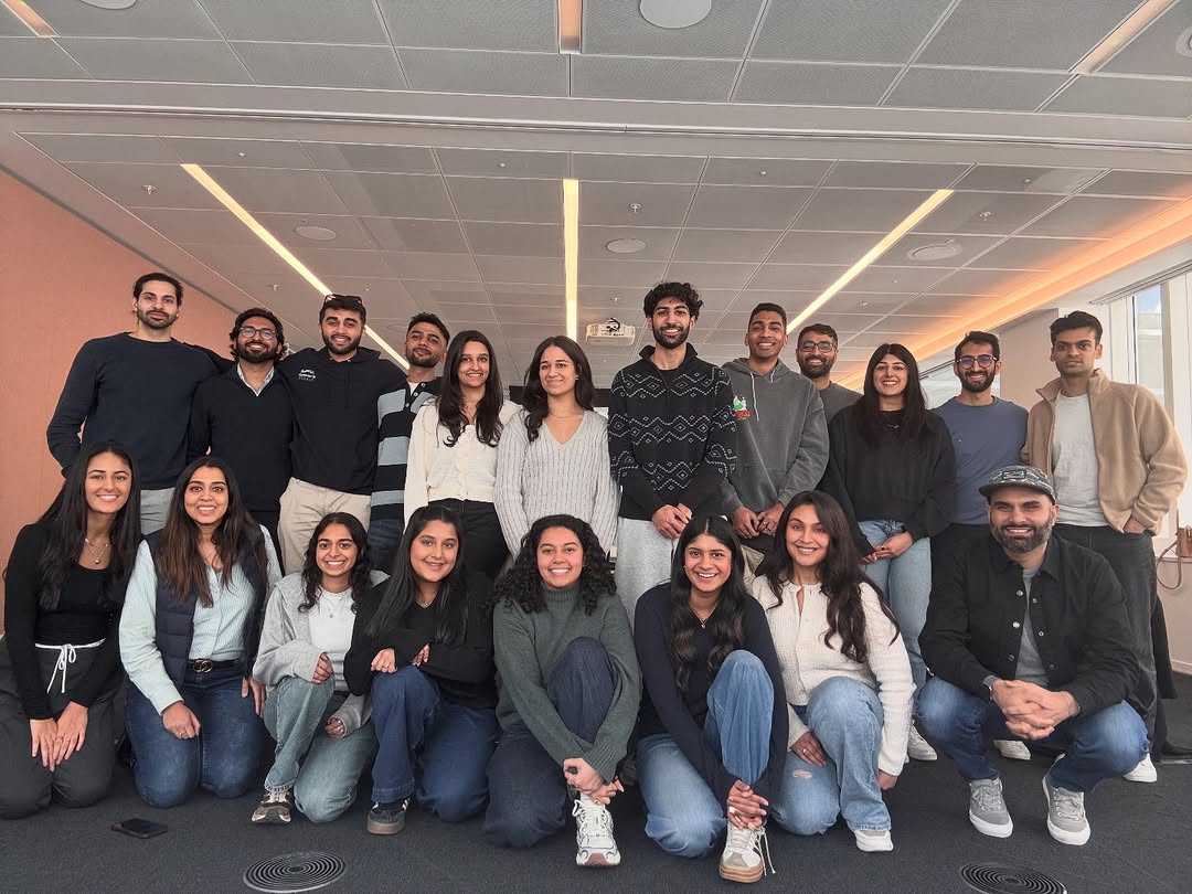 Volunteers working together